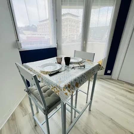 Apartment Trestraou 2p With A Small Sea View